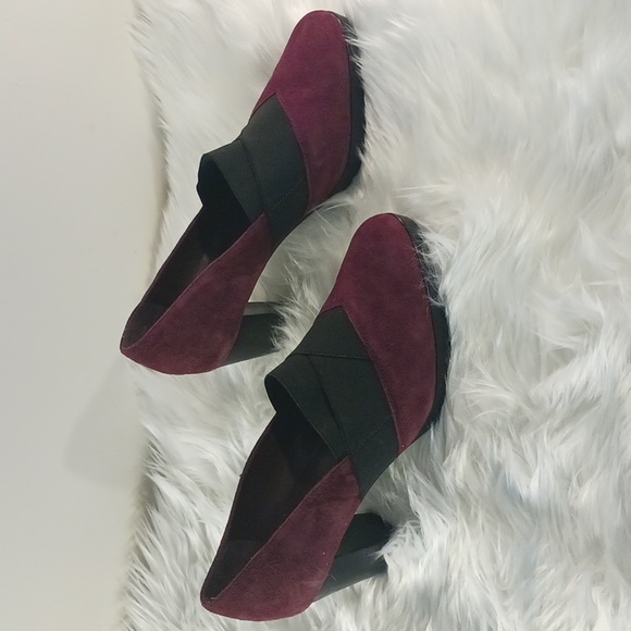 Women's Suede Maroon/Black Size 11W Bella-Vita heels - Picture 2 of 9